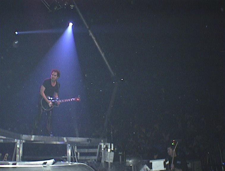 Photo gallery from the gig in Detroit, MI shot on February 22, 1997